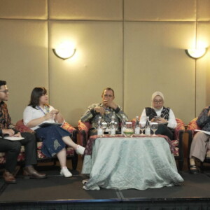Diskusi UKM Hijau - Dekarbonisasi Industri