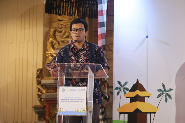 Alvin Putra Sisdwinugraha, Analis Ketenagalistrikan dan Energi Terbarukan, IESR