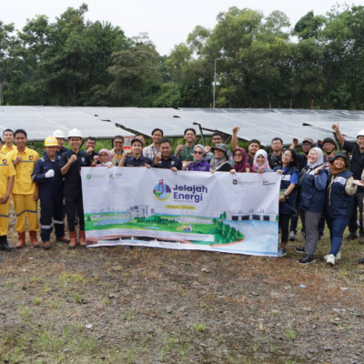 Rombongan Jelajah Energi Sumsel di PLTS Jakabaring