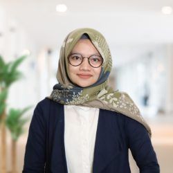 Nisa-Crop Nisa-Crop